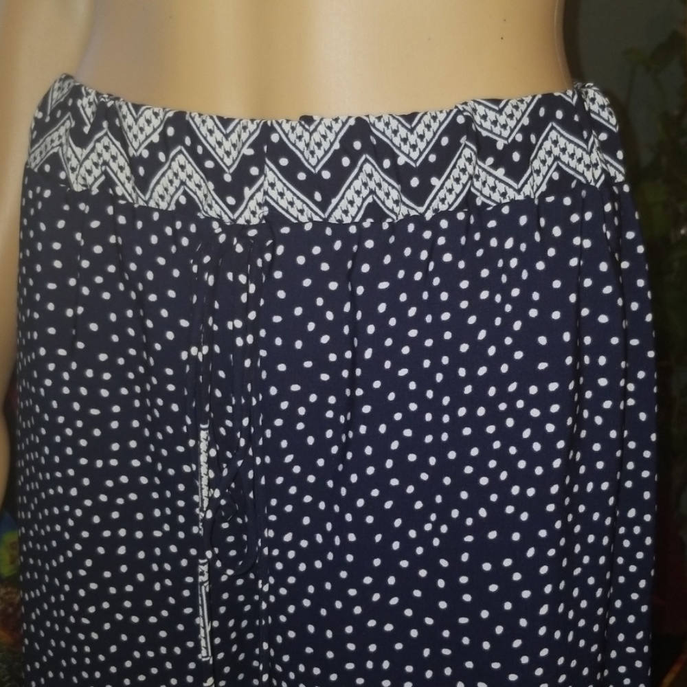 Pants - Picture 6 of 8